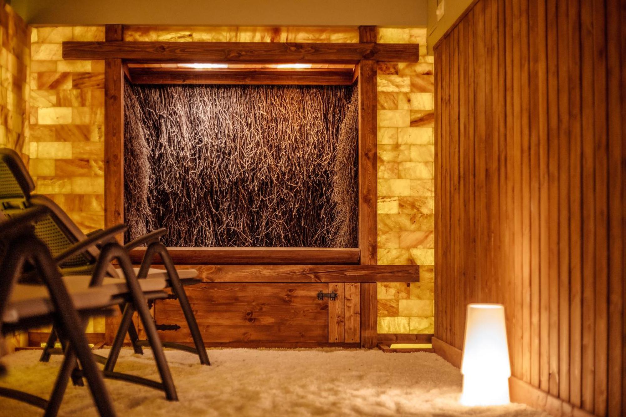 Forest Family Resort - Domki Caloroczne Устка Экстерьер фото